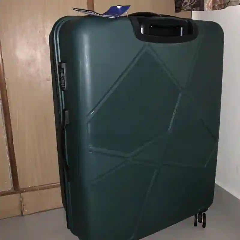 Safari Pentagon Pro, 75cm — for long trips or travelling as a family