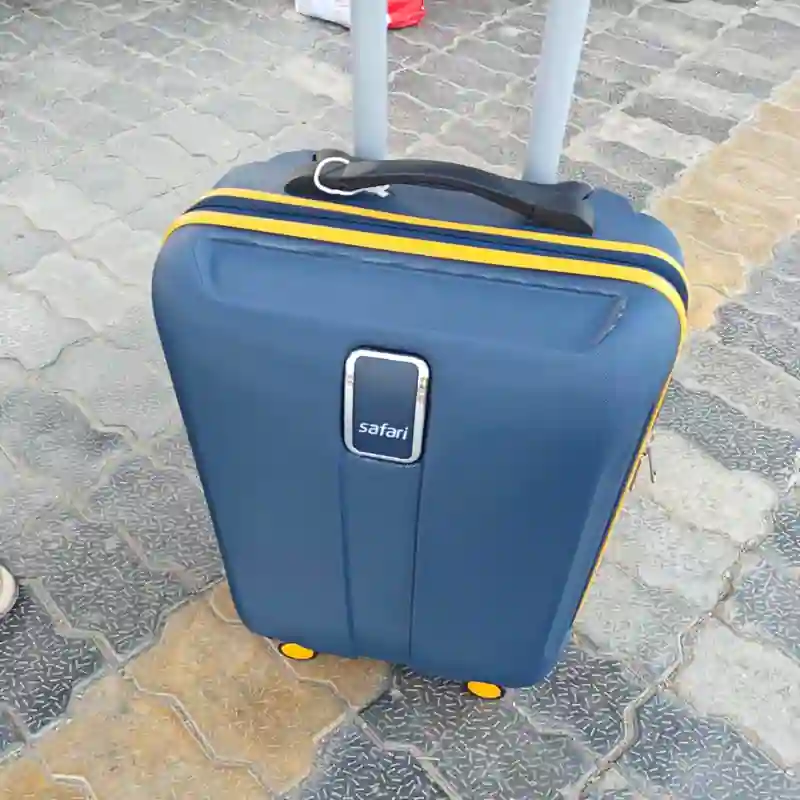 Safari Thorium Neo 55 cm Best Trolley Bags Under ₹5000 in India polycarbonate cabin trolley bag